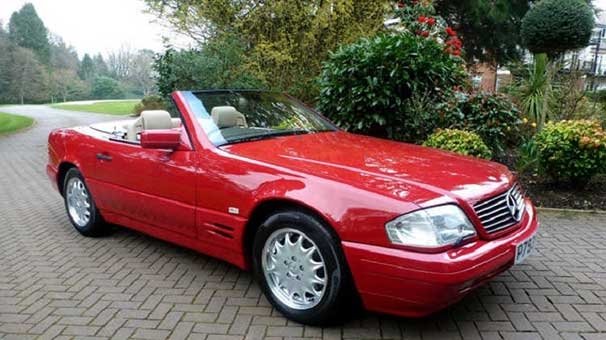 Anahtarını kaybetti; Mercedes'i 20 yıl garaja hapsetti!