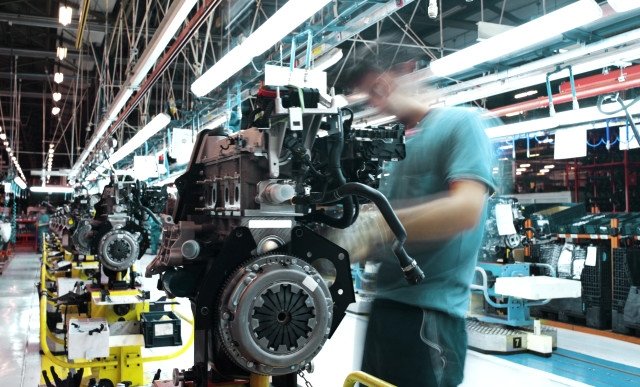 Alman Bakan'dan otomotiv üreticilerine sert uyarı!