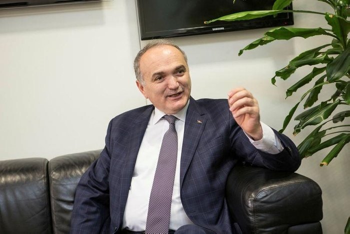 Bakan Özlü: Yerli otomobil için babayiğit bulundu