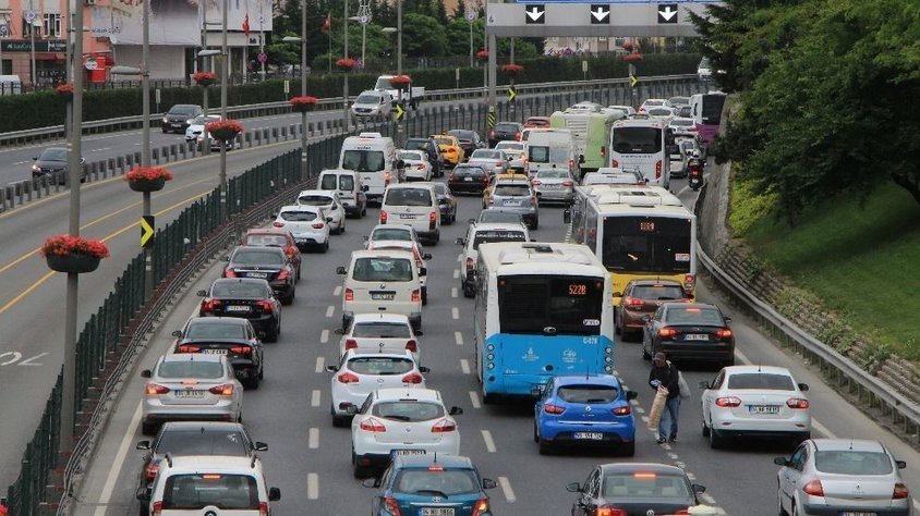 'İstanbul'daki trafiğin maliyeti 6 milyar TL'