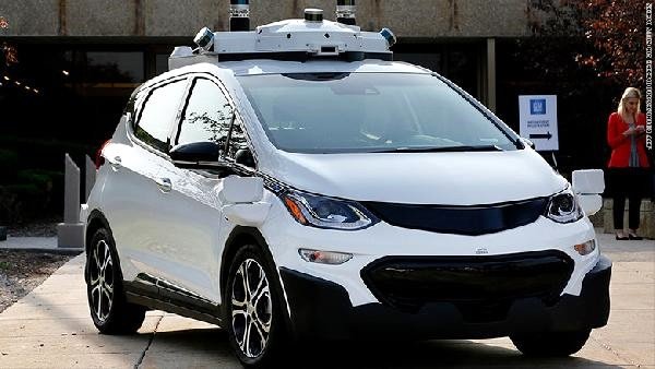 Otonom araç denemeleri New York'ta başlıyor