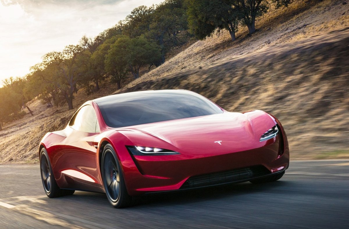 Yeni Tesla Roadster anahtarsız çalışabilir