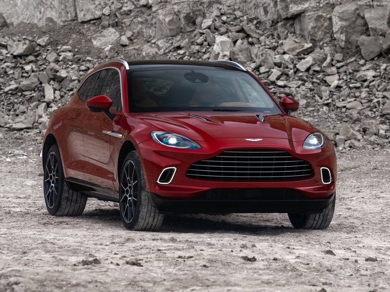Aston Martin DBX nihayet tanıtıldı