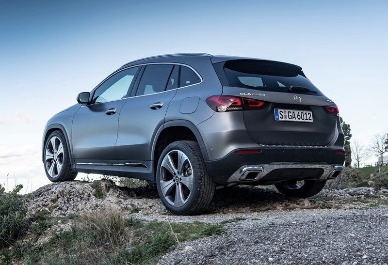 Yeni Mercedes-Benz GLA