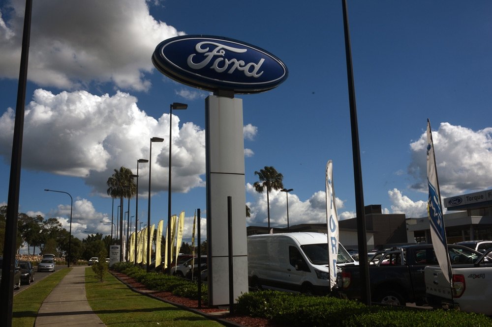 Ford, araç içini dezenfektan yıpranmalarından koruyacak formülü araştırıyor