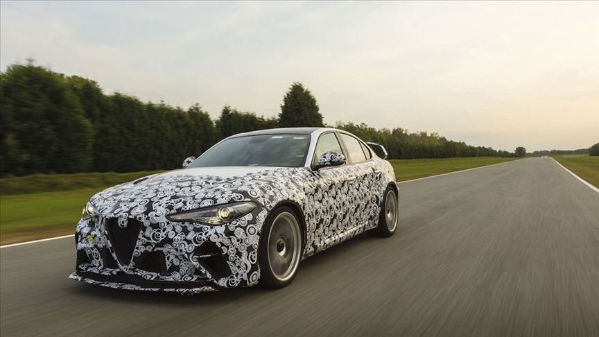 F1 pilotları yeni Alfa Romeo Giulia GTA’yı test etti