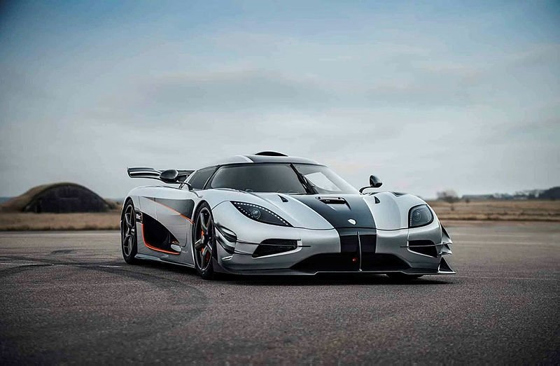 Koenigsegg, fosil yakıt ve elektriğe alternatif 3. bir alternatif planlıyor