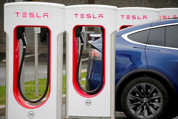 Tesla’ya pahalıya patladı
