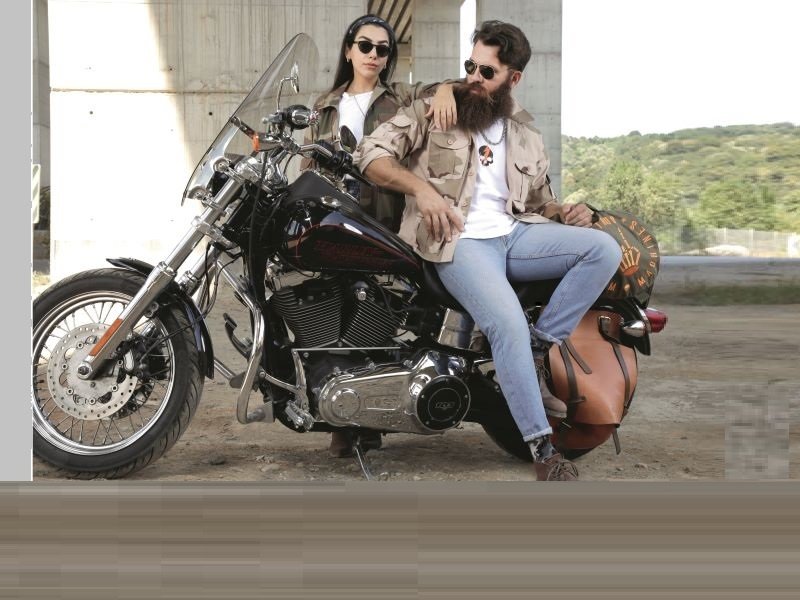 HOTROD ÜRÜNLERİ TARZIYLA VE RETRO TASARIMLARIYLA KENDİNE AİT BİR DÜNYA SUNUYOR
