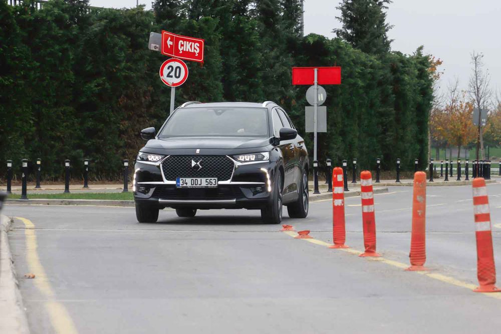 Şarjlı premium DS 7 Crossback