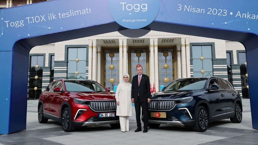 İlk Togg teslimatı Cumhurbaşkanı Erdoğan'a yapıldı