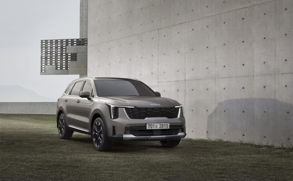 Makyaj sayesinde Kia Sorento daha dinamik görünüyor