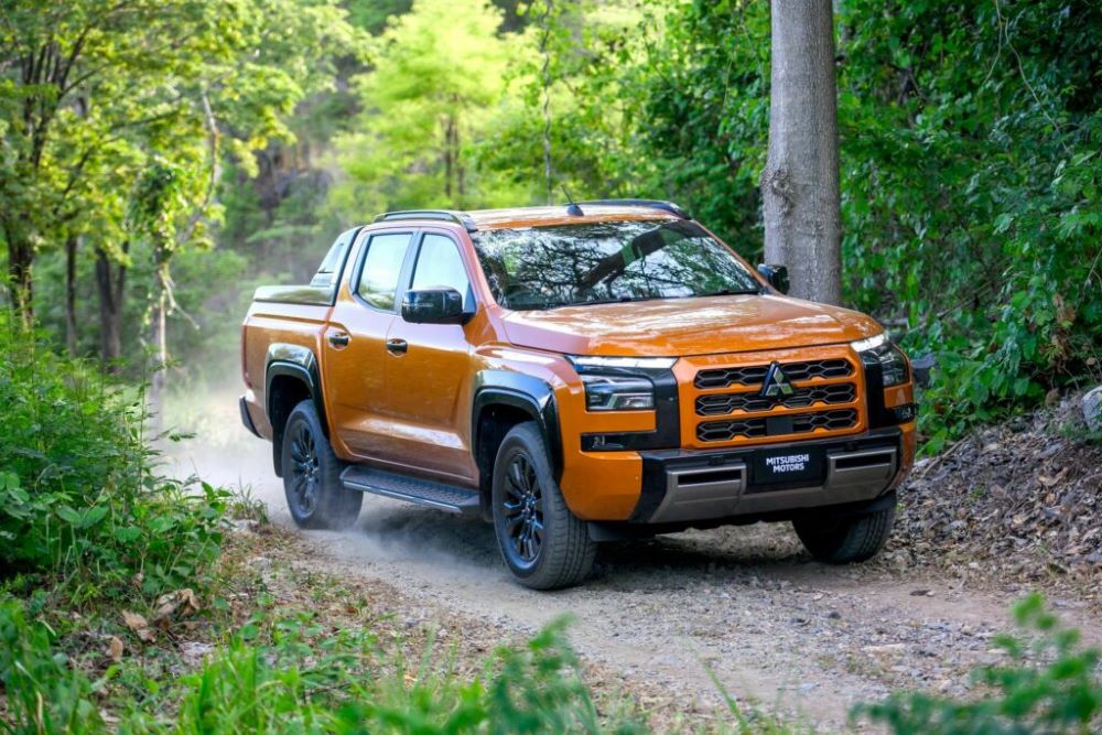 Tanıtılan yeni Mitsubishi L200 daha iddialı oldu