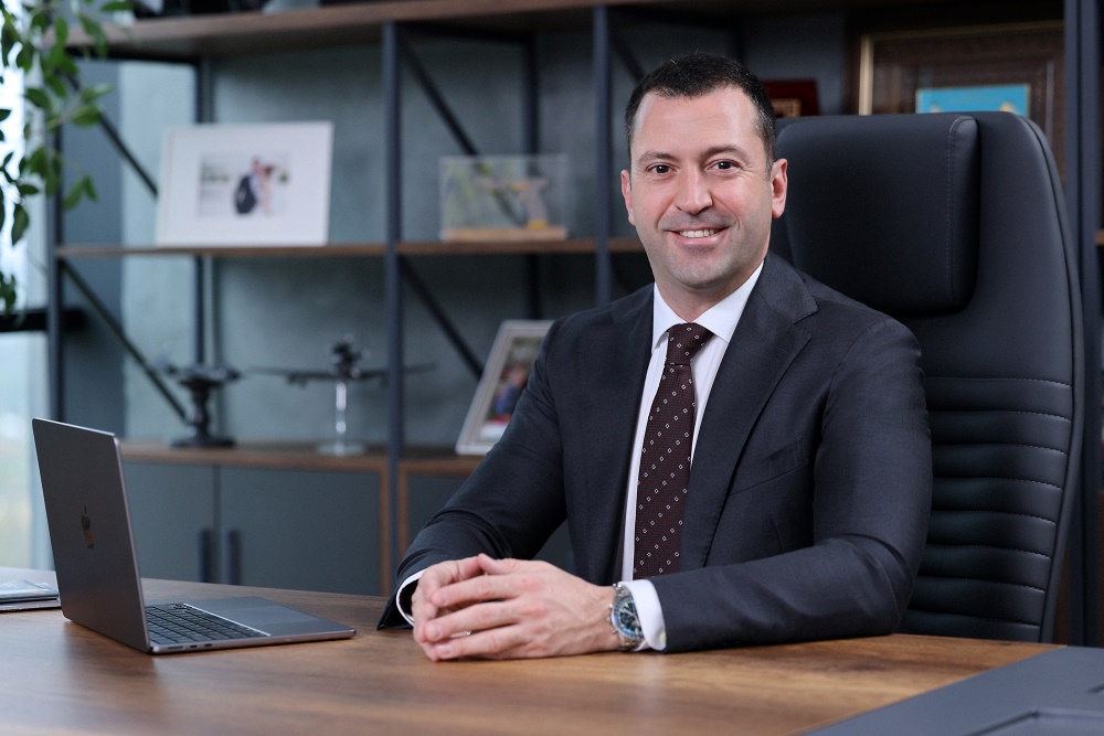 Canik Aynı Anda 3 Kıtada