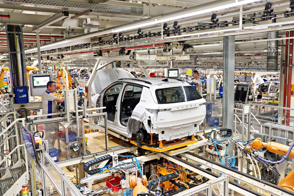 Škoda’nın En Ucuz Elektrikli SUV Modeli Epiq Seri Üretime Girdi!