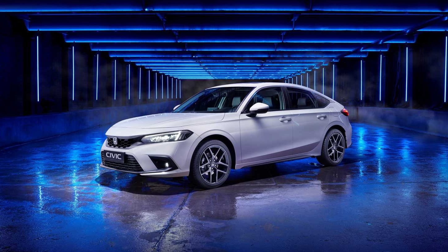 Honda'nın hybrid atağı Honda Cıvıc Sedan ile devam ediyor